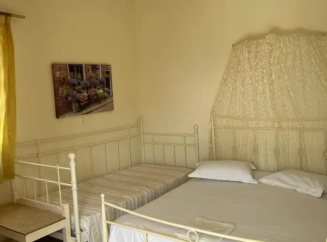 펜션 Peaceful House Naxos City